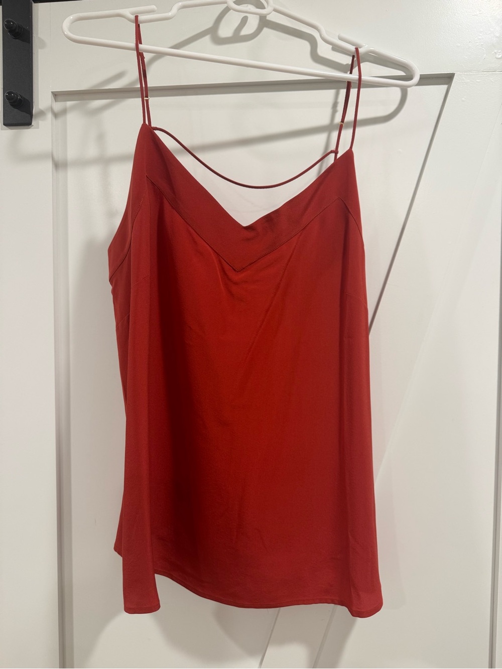 NWT Cuyana Silk Cami large Blood Orange Spaghetti Strap V-Neck Tank Top